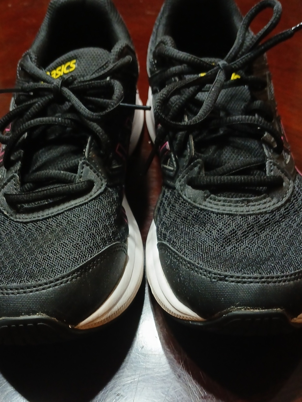 Asics Sneakers